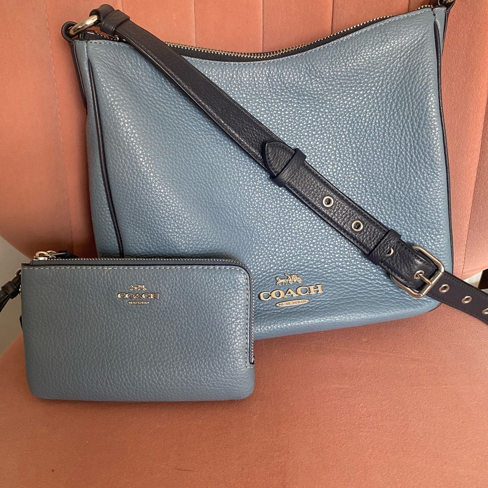 Coach Ellie File crossbody EUC **PURSE ONLY**